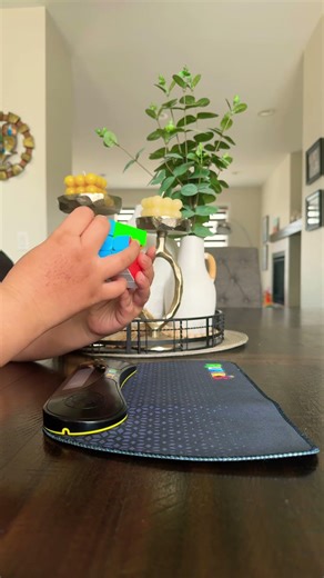 I finally beat my record of 44 seconds shout out minytv for letting me use his timer go sub tohim to