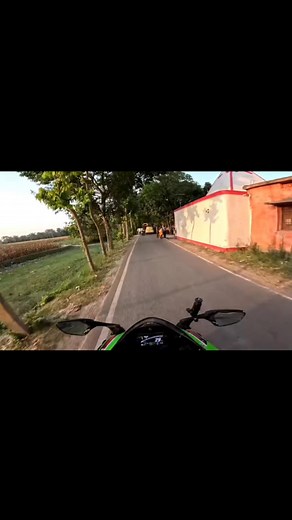 Village Girl 😜 reaction 😍 on Zx10r 🔥🚀#zx10r #rider_g676 #scproject #superbike #bikelovers# | Riderg676