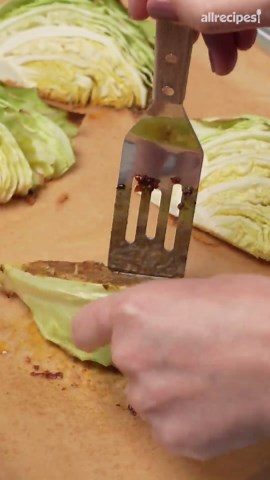 How to Make Parmesan-Crusted Roasted Cabbage