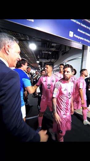 8.8K views · 122 reactions | Speed is scared of Messi bodyguard. #football #messi #speed #showspeed #ClubWorldCup #InterMiami #FIFA #funny | Inside Stadium | Facebook