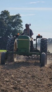 5.4K views · 112 reactions | Getting ready for collard green season! ‍✅️塞 #browntownfarms #countrylife #blackfarmers #virginia | Browntown Farms | Facebook