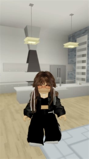 Roblox queen