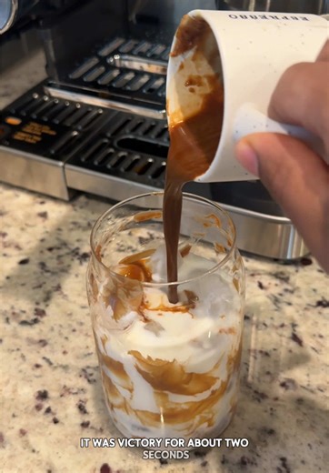 Yes, I pry over exaggerated about the spill, but you saw all the chaos lol… and grind size matter!! #morningfail #coffeelovers #POV #Relatable #teatime