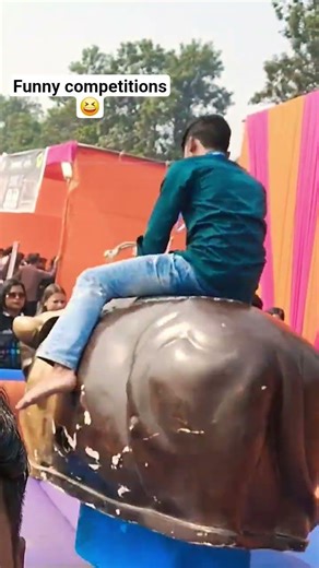 A funny competition at the college event..higher environment with fun#viralvideo #funny #trending