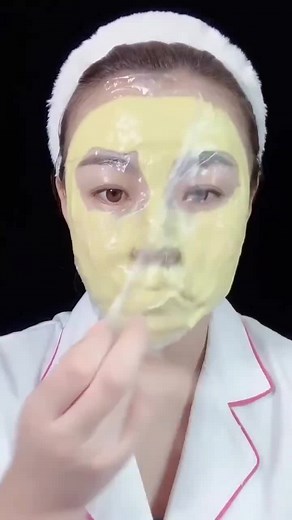 Skin Whitening Mask with Egg Yolk, Milk, and Gram Flour/Corn Starch
