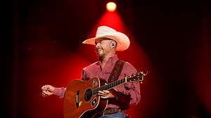 Country star Cody Johnson is playing an OKC concert. What you need to know about the show.