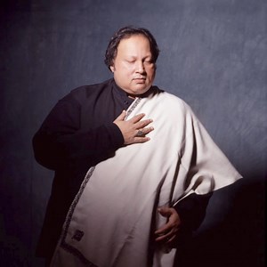 1.2M views · 36K reactions | Ya Ghaus Ya Meeran یا غوث یا میراں عبدالقادر شاہِ جیلانی کلام: پیر نصیر الدین نصیر شاہؒ Song : Ya Ghaus Ya Meeran Lyrics: Pir Syed Naseeruddin Naseer Gilani Great Grandson of Peer Syed Meher Ali Shah Album : Chain Of Light Credits : Nusrat Fateh Ali Khan | Sofia Yasin | Facebook