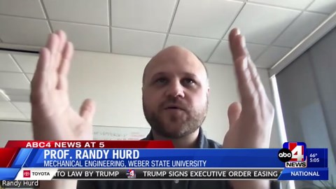 WSU professor helps design urinals with less "splashback"