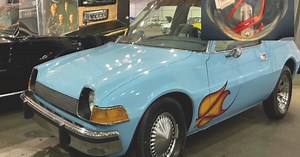 The original Wayne's World Mirthmobile sold for $71,500 at Barrett-Jackson in Arizona!