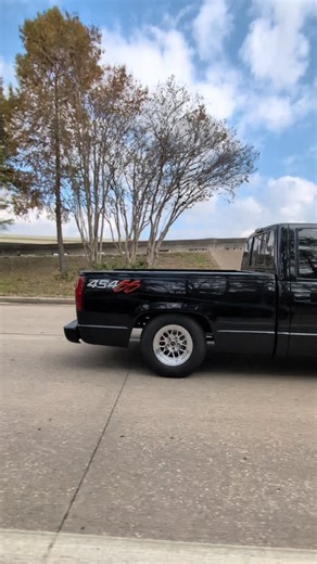 Quick pull in the OBS 454 SS with the new wheel setup #454ss #obs #lsswap #streettrucks #ls3 | RacingFX