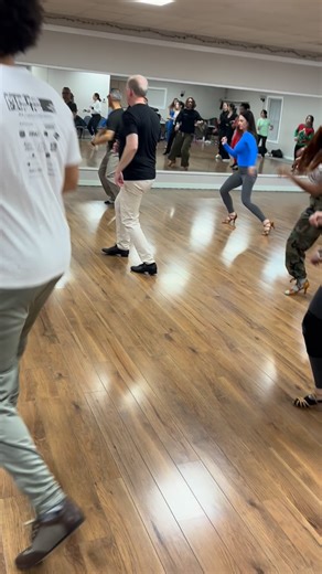 It’s almost 2026!! And you know the next semester class is starting soon 🥳 New Year motivation is here😩 Don’t forget January 8th is FREE evaluation & Open House just FOR YOU! Sign up online to save your spot! 📌 REGISTER NOW 👉https://www.cobobrothers.com/salsa-bachata-semester 🔗 ❄️ Winter 2026 SALSA & BACHATA SEMESTER ❄️(6-8 week progressive curriculum) 📅 Classes Begin: January 13-15 week 1st of class 🎉 Discover the magic of Salsa & Bachata with world class instructors: Feeling stuck after