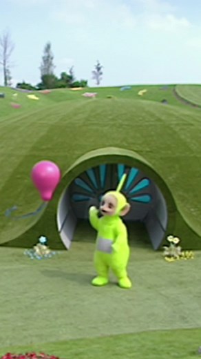 Dipsy Chases a Pink Balloon in Teletubbies Adventure