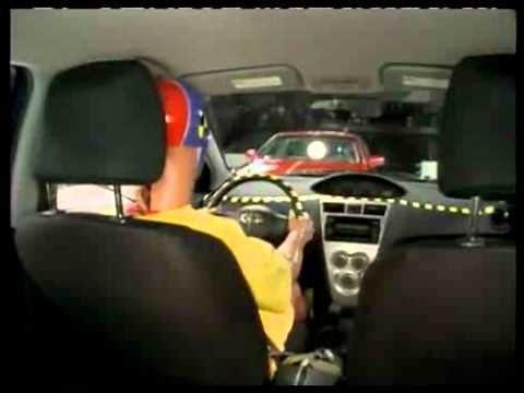 Toyota Camry 2009 Crash Test