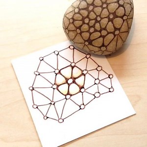 12K views · 153 reactions | The simplest pattern ever (: I call it TriAs, but if you know similar patterns, give links to them in comments. | Alena Light draws | Facebook