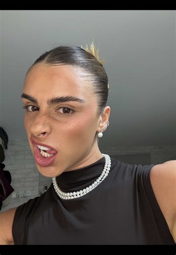 קצת איפור לא יזיק ללילות יפים