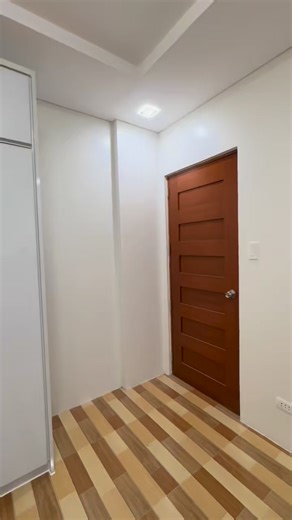 11K views · 75 reactions | Aluminum Closet with Mirror Door #cabinetdesign #mirror #drawers #CabinetGoals #homeideasforyou #AnayFree | Tomas Glass Aluminum | Facebook