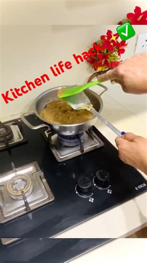 🥳😎 EASY kitchen hacks and tricks #kitchentips #kitchenhacks #youtubeshorts
