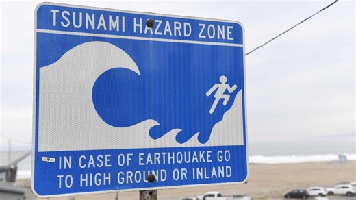 Wie Tsunamis entstehen und welche Regionen besonders betroffen sind