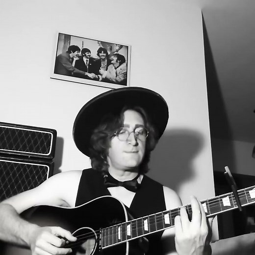 Julia - The Beatles (John Lennon by Javier Parisi)