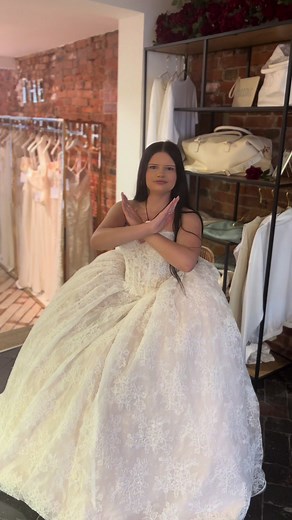 Essential Tips for Wedding Dress Bathroom Breaks