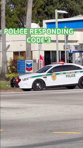 POLICE CODE 3 RESPONDING