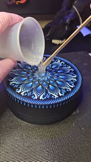 Commissioned turntable for @fridayventures #turntable #commissions #display | BDotArtsy