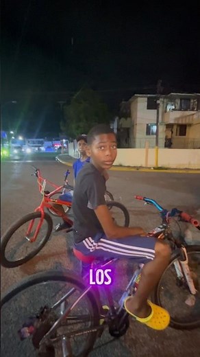 Jsjs 😂😂 #stunt #shorts #bikelife
