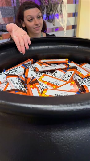 The suspense… the tape… Join us tonight for more Pick-Your-Treat Hot Seat! Please play responsibly, for help visit mdgamblinghelp.org or call 1-800-GAMBLER. | Hollywood Casino Perryville