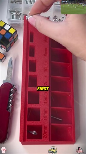 Olaf just wandering off at DisneylandParis at the New World of Frozencoming next March! Beyond cute#disneyland #WorldOfFrozen#frozen #disneyadventureworld#disneylandparis