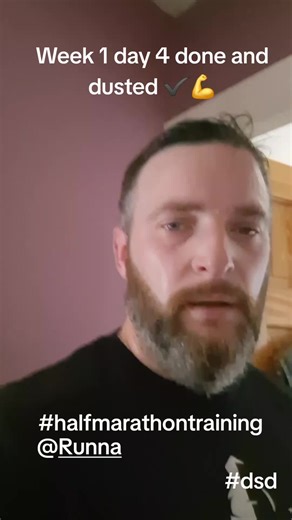 Week 1 day 4 done 💪 Slow 7km outdoor run Usually this is relatively easy but felt a little tough today. Could be due to congestion and not road running for a few weeks. Still remained within the time and pace given on the @Runna app so not too bad 💪 Bring on week 2 #slowprogressisbetterthannoprogress #dadssupportingdads #halfmarathontraining #disciplineovermotivation #fit40