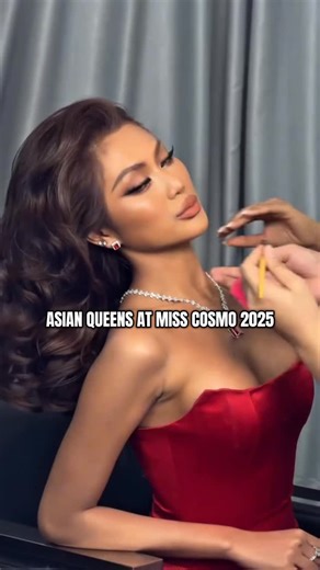 𝐂𝐎𝐒𝐌𝐎 ✦ 𝐃𝐀𝐈𝐋𝐘 on Instagram: "✨ Southeast Asia’s Queens are officially ready to embark on their journey to Miss Cosmo 2025. Carrying their cultural stories, international presence, and distinctive beauty, they promise a spectacular season where every moment reflects elegance, ambition, and the evolving standards of pageantry in the region. From the captivating charm of Thailand, the powerhouse aura of the Philippines, the modern sophistication of Vietnam, to the unique identities of Ind