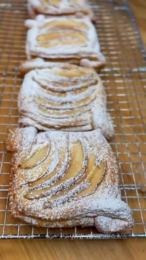 Honey Pear Danish #HoneyPearDanish #PearDanish #HoneyDanish #SeasonalPastry #GourmetBakery #ArtisanPastry #ʙᴀᴋᴇᴅᴡɪᴛʜʟᴏᴠᴇ #ViralBakery #BakingReel #FoodieHeaven #BakersOfInstagram #FoodPorn #InstaBakery #ViralDessert #tiktokbakery #TasteOfFall #CozySeasonTreats #WarmAndButtery #holidaybakes | In the Bakery