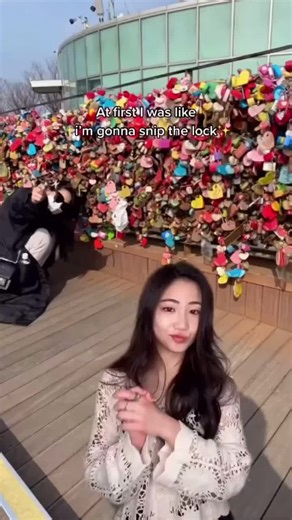 TAP BUTTON ABOVE TO PLAY!