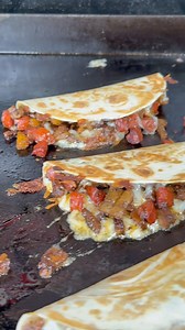 Crispy Cheesy Tacos | Grillnation