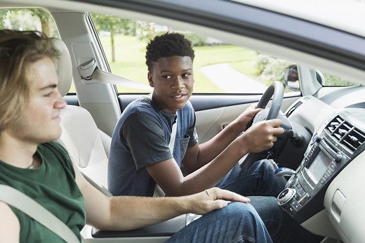Pros and Cons of Raising the Driving Age | SafeWise