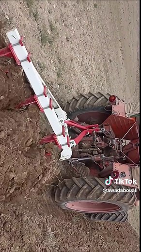 UTB 650 Tractor Overview and Performance