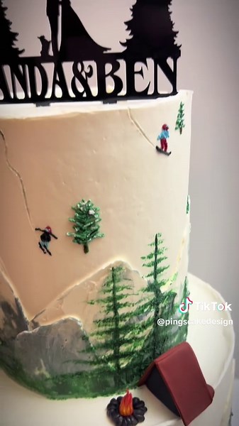 Snow Ski Winter Wedding Cake Ideas