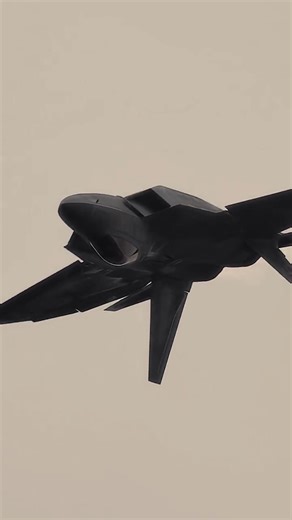 F-22 aircraft | Edna Mello