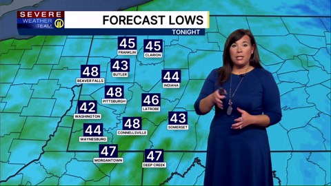 Dry start to the weekend, isolated thunderstorms Sunday