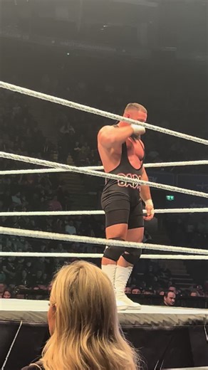 Bron Breakker getting serious #jevonevans #bouncy #wwe #bronbreakker #wwenottingham