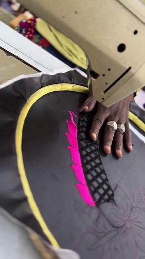 Computer design with our professional designer 🧑‍🎨