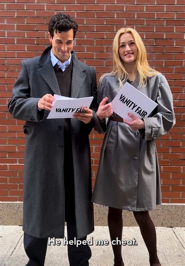 Love Story of JFK Jr. and Carolyn Bessette Explored