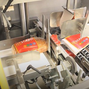 This is how bread is packed in a factory 🍞 | In The Know Innovation