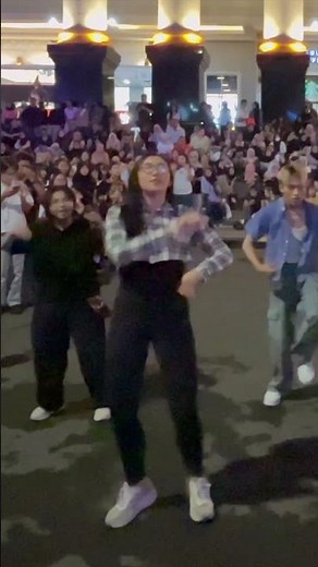 🇮🇩Kpop in Public - DEX CLANG CLANG