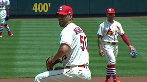 Adam Wainwright luce bien