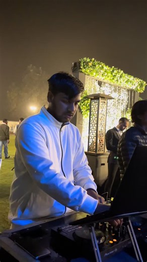 chirag jain 👽 on Instagram: "DAKU 💀 . . . . . #dj #reels #trendingnow"