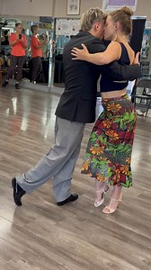 7.9K views · 136 reactions | Confused about the parada in tango? 樂...