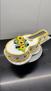 Happy birthday guitar cake design #cake #howtomakecakecreamathome