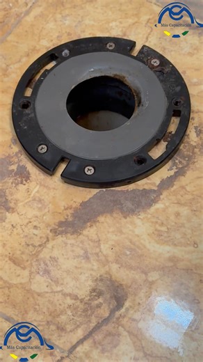 Video 413 Como colocar bien una brida de un WC | Mas Capacitación