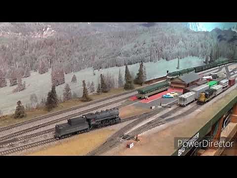 Steve Barkley's HO Scale Northern Pacific Layout